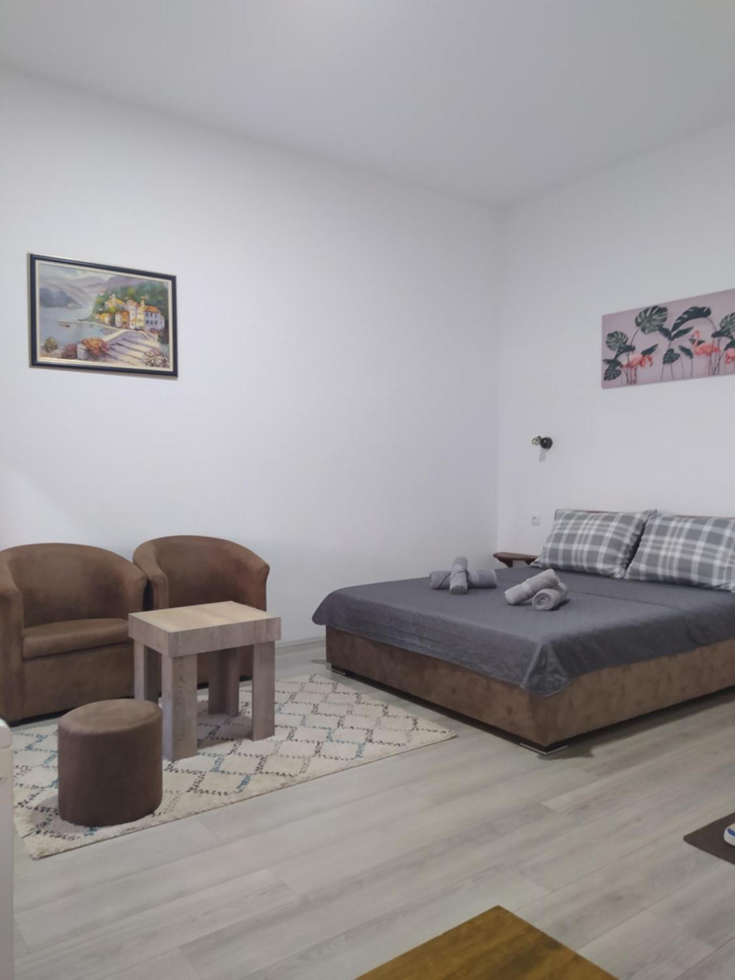 Lotus House Apartman Nagybecskerek Kültér fotó